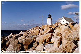 Wing's Neck Light