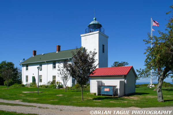 HortonPointLight-377_7777