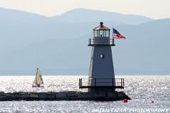 BurlingtonBreakwaterNorthLight-119 1915-150-4