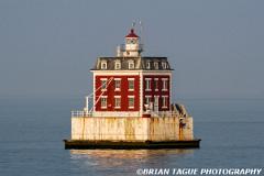 NewLondonLedgeLight-421 9667-150-4