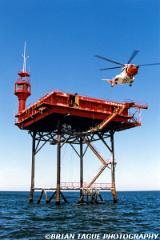 Sikorsky-HH-3F-Pelican-BuzzardsBayEntanceLightOld-210-27a-150-4